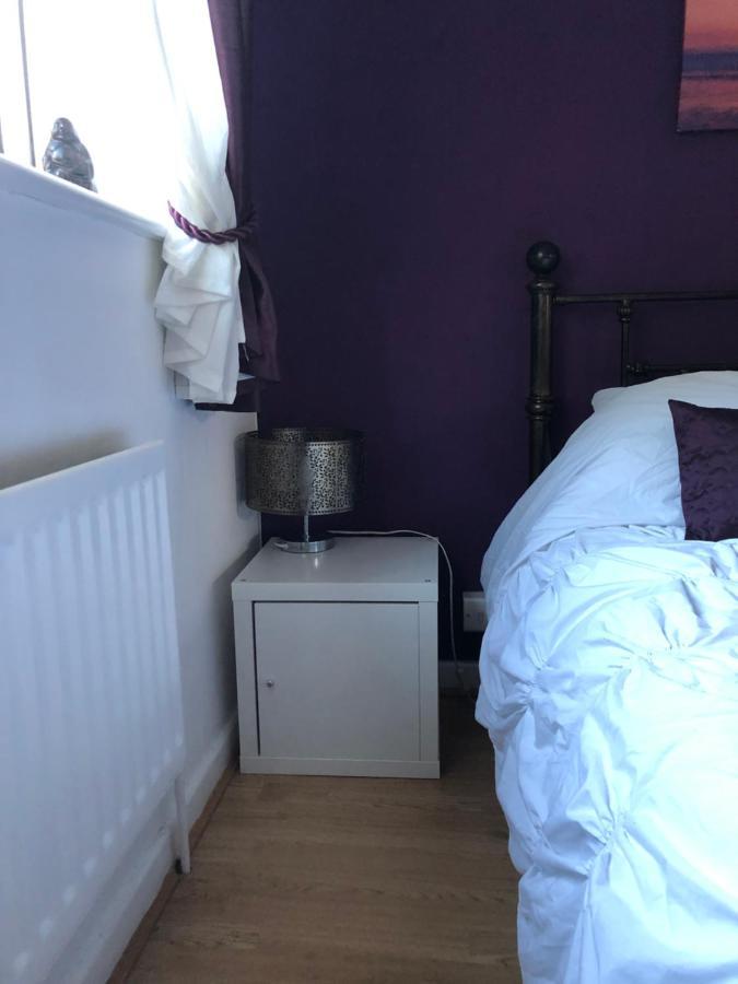 Home From Home, Close To Redditch Hospital Abb Ngoại thất bức ảnh