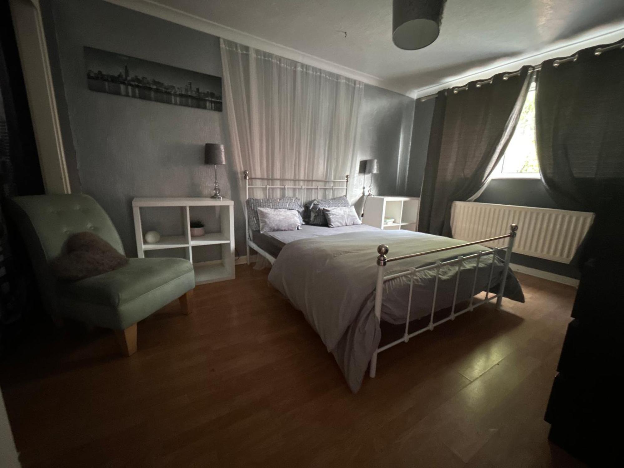 Home From Home, Close To Redditch Hospital Abb Ngoại thất bức ảnh
